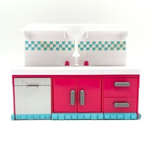 GUC Moose Shopkins Chef Club Hot Spot Kitchen Playset INCOMPLETE